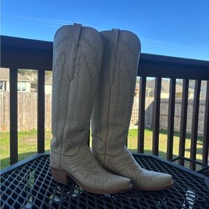 Tan Western Cowboy Boots